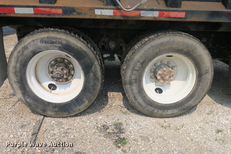 image for item DB10208 1992 Freightliner FLD dump truck