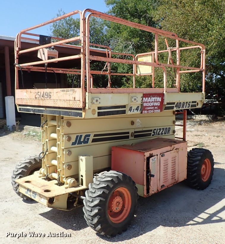 image for item DE0938 JLG 40RTS scissor lift