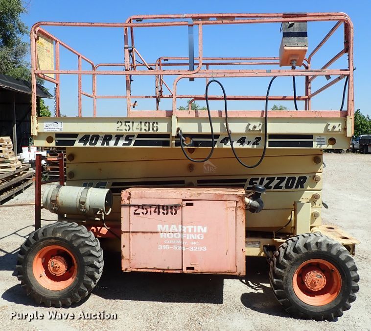 image for item DE0938 JLG 40RTS scissor lift