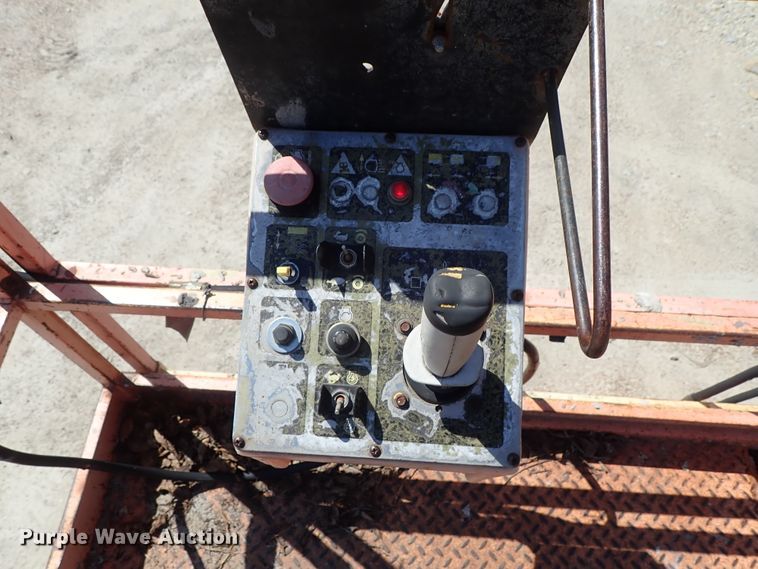 image for item DE0938 JLG 40RTS scissor lift