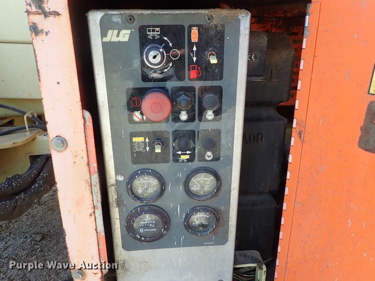 image for item DE0938 JLG 40RTS scissor lift