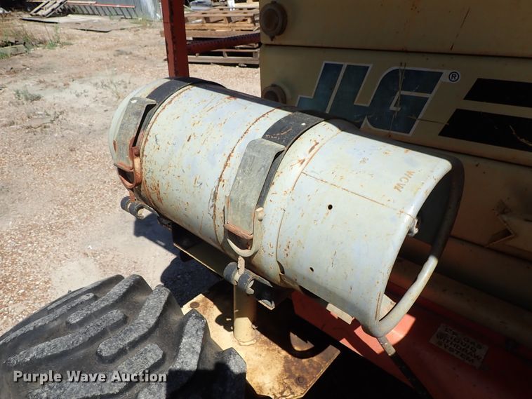 image for item DE0938 JLG 40RTS scissor lift