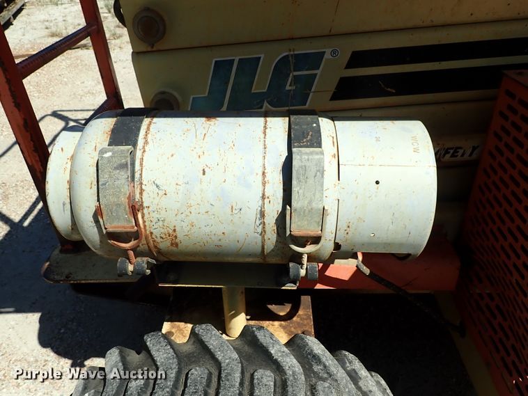 image for item DE0938 JLG 40RTS scissor lift