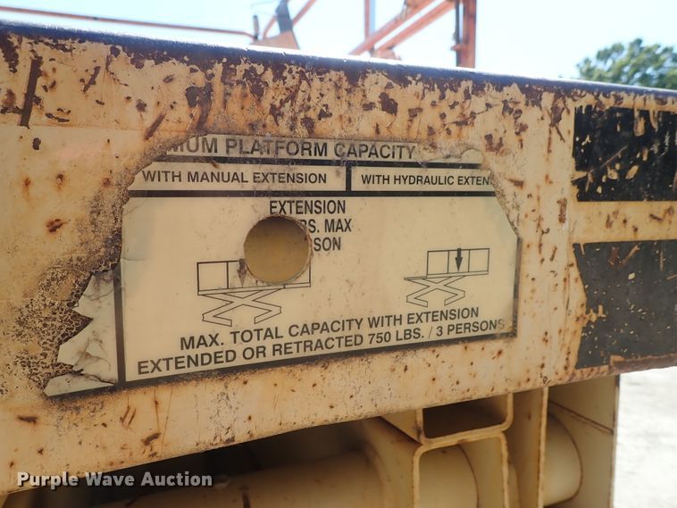 image for item DE0938 JLG 40RTS scissor lift