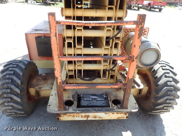 image for item DE0938 JLG 40RTS scissor lift