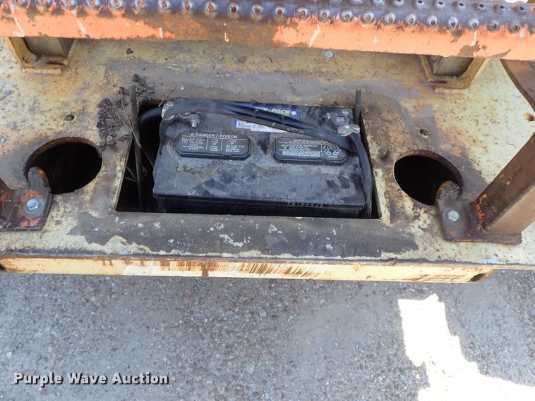 image for item DE0938 JLG 40RTS scissor lift