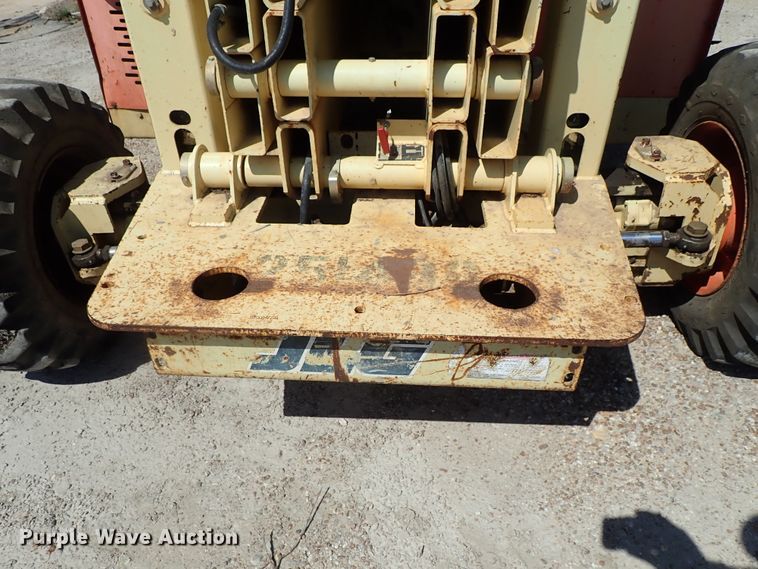 image for item DE0938 JLG 40RTS scissor lift