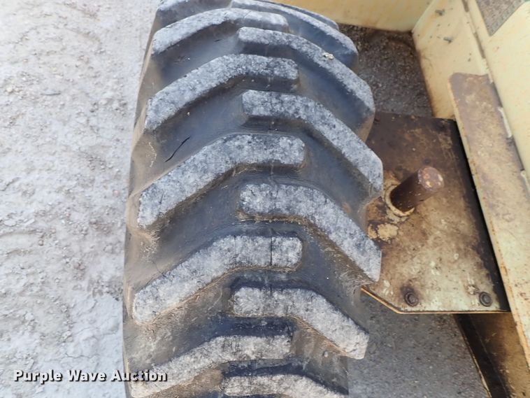 image for item DE0938 JLG 40RTS scissor lift