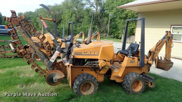 image for item DE0959 2000 Case 360 trencher