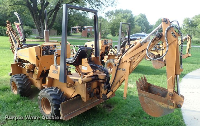 image for item DE0959 2000 Case 360 trencher