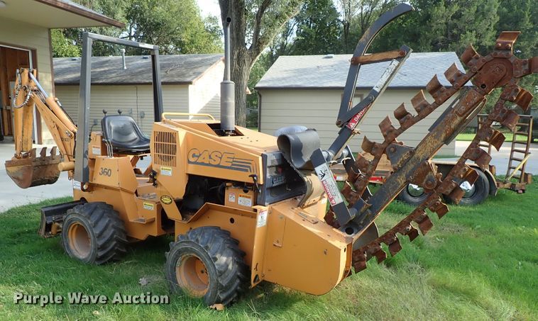 image for item DE0959 2000 Case 360 trencher