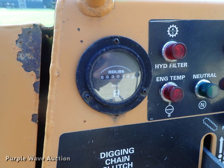 image for item DE0959 2000 Case 360 trencher