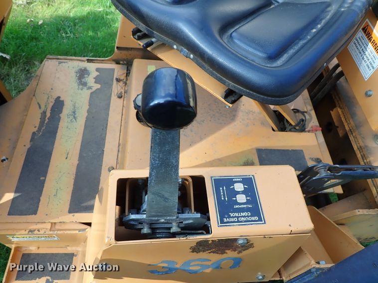 image for item DE0959 2000 Case 360 trencher