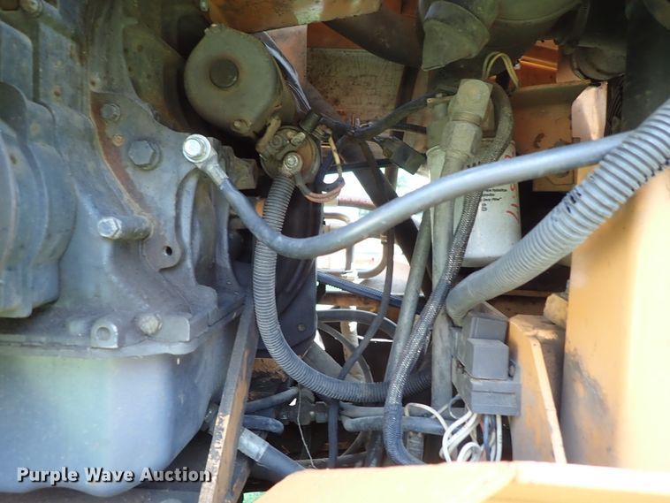 image for item DE0959 2000 Case 360 trencher