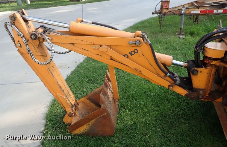 image for item DE0959 2000 Case 360 trencher