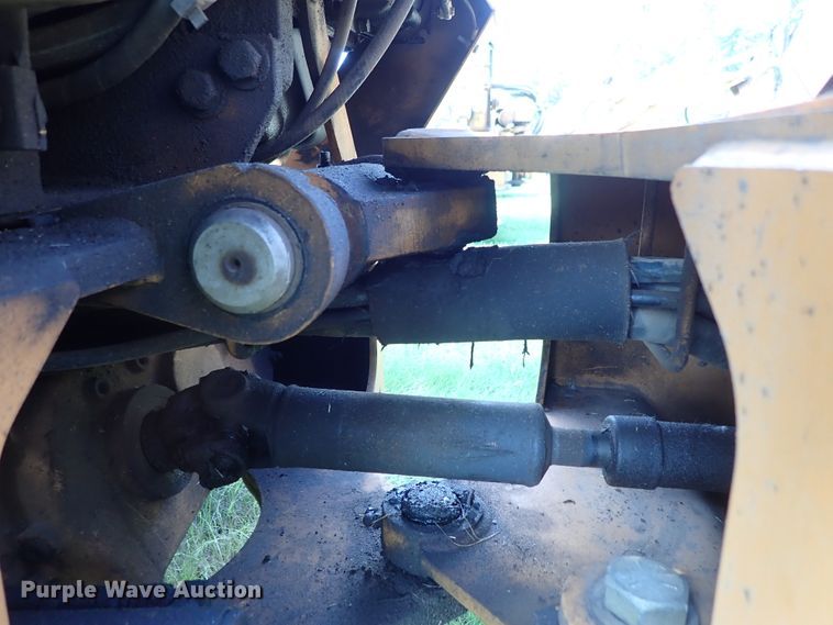 image for item DE0959 2000 Case 360 trencher