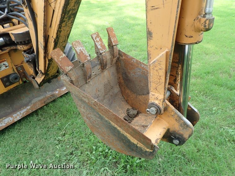 image for item DE0960 1999 Case 360 trencher