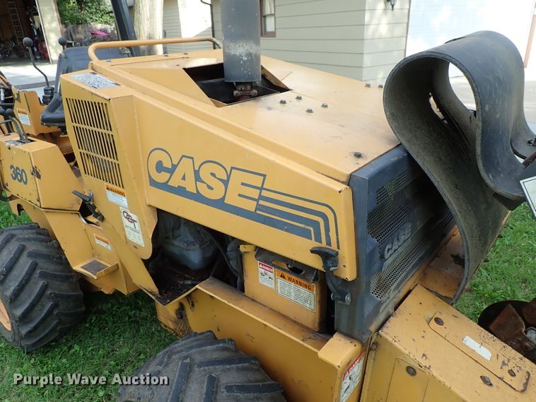 image for item DE0960 1999 Case 360 trencher