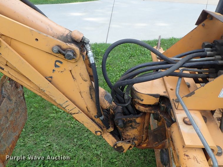 image for item DE0960 1999 Case 360 trencher