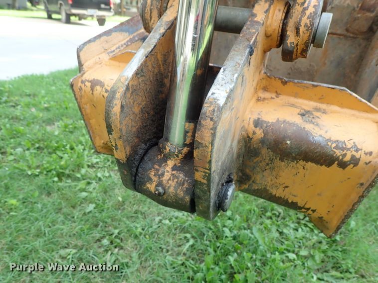 image for item DE0960 1999 Case 360 trencher