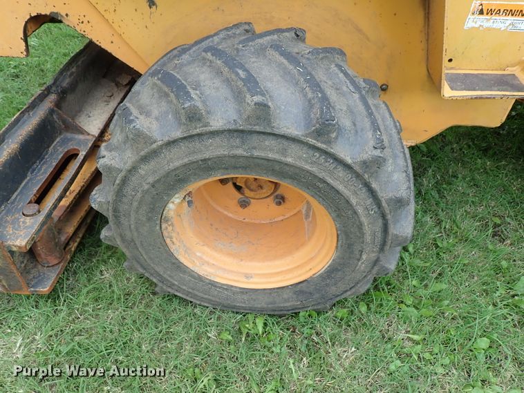 image for item DE0960 1999 Case 360 trencher