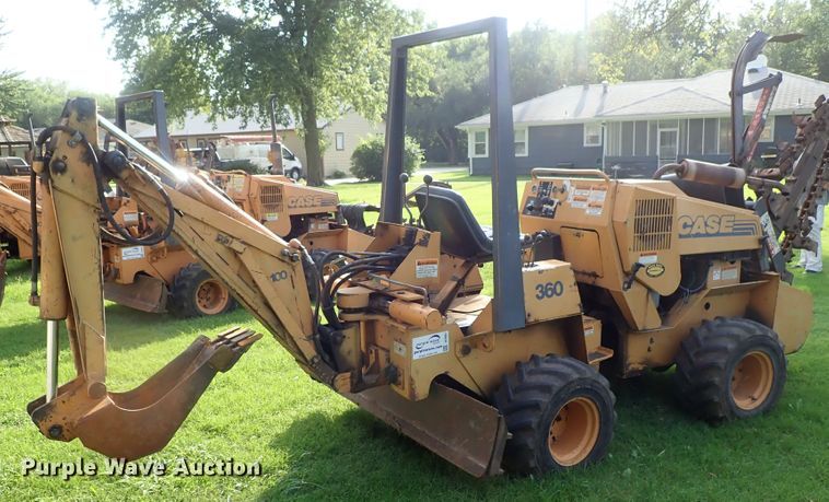 image for item DE0961 1996 Case 360 trencher