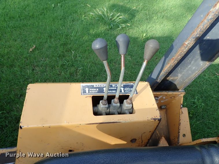 image for item DE0961 1996 Case 360 trencher