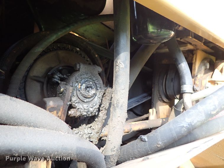 image for item DE0961 1996 Case 360 trencher