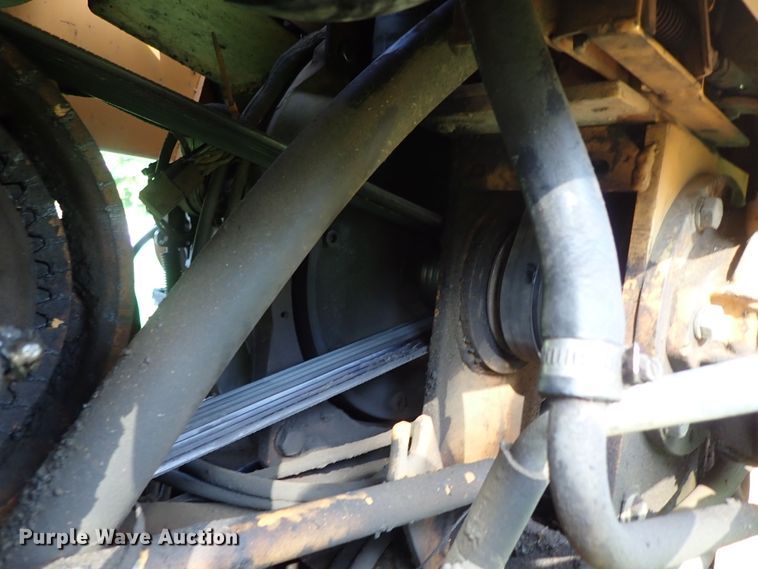 image for item DE0961 1996 Case 360 trencher