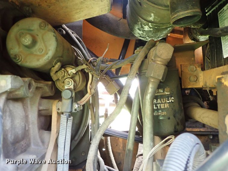 image for item DE0961 1996 Case 360 trencher