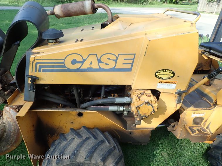 image for item DE0961 1996 Case 360 trencher