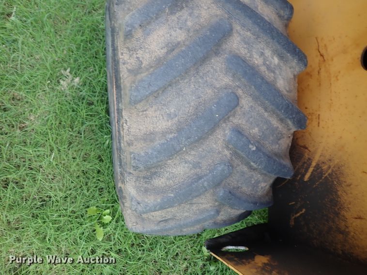 image for item DE0961 1996 Case 360 trencher