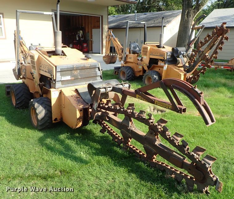 image for item DE0962 2000 Case 360 trencher