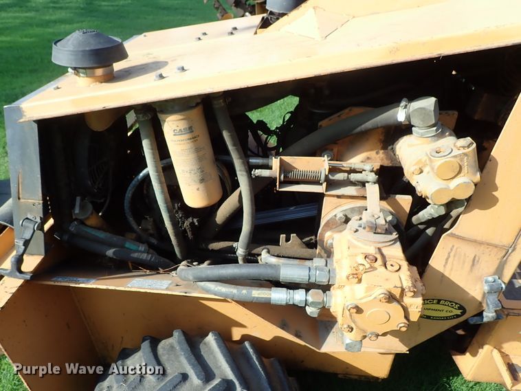 image for item DE0962 2000 Case 360 trencher