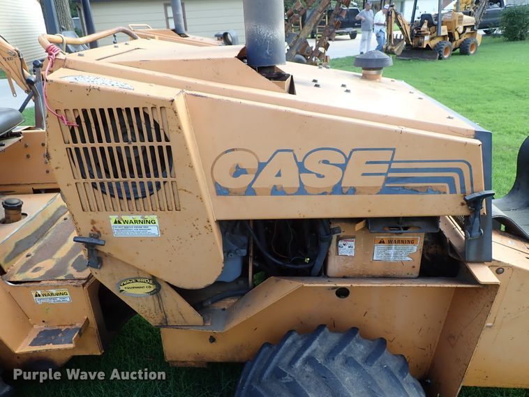image for item DE0962 2000 Case 360 trencher