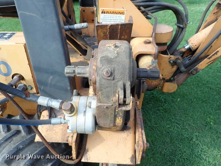 image for item DE0962 2000 Case 360 trencher