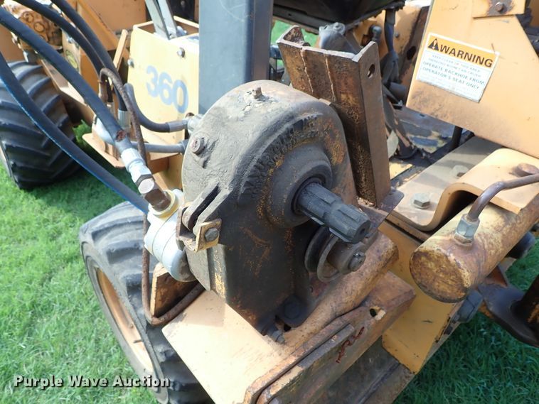 image for item DE0962 2000 Case 360 trencher