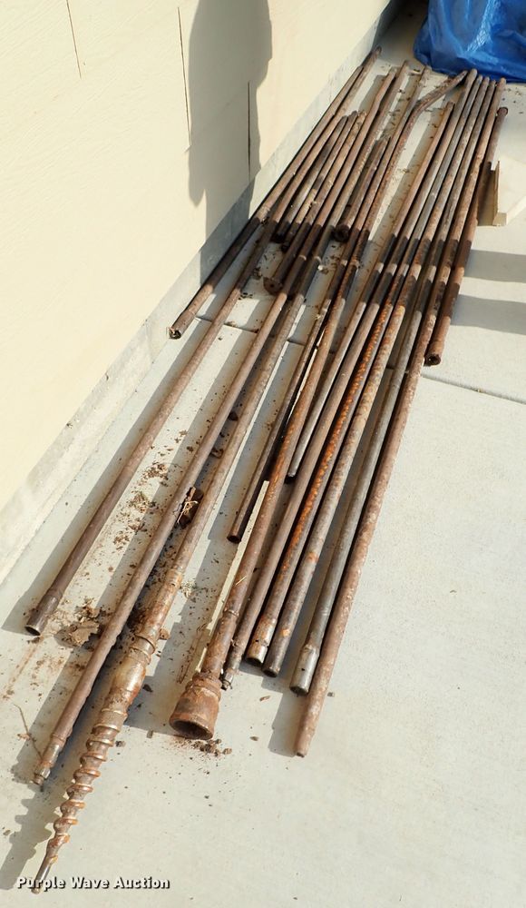 image for item DE0962 2000 Case 360 trencher