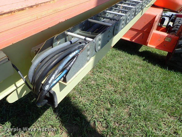 image for item DE0990 2008 JLG 600S boom lift