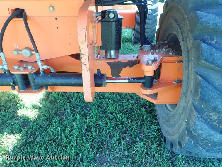 image for item DE0990 2008 JLG 600S boom lift