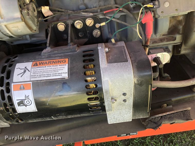 image for item DE0990 2008 JLG 600S boom lift