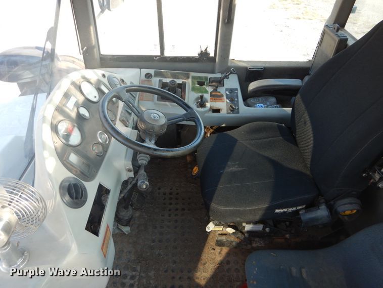 image for item DE2389 2001 Terex TA27 articulated haul truck