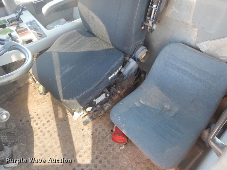 image for item DE2389 2001 Terex TA27 articulated haul truck