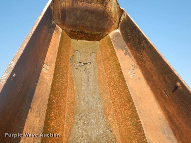 image for item DE2389 2001 Terex TA27 articulated haul truck