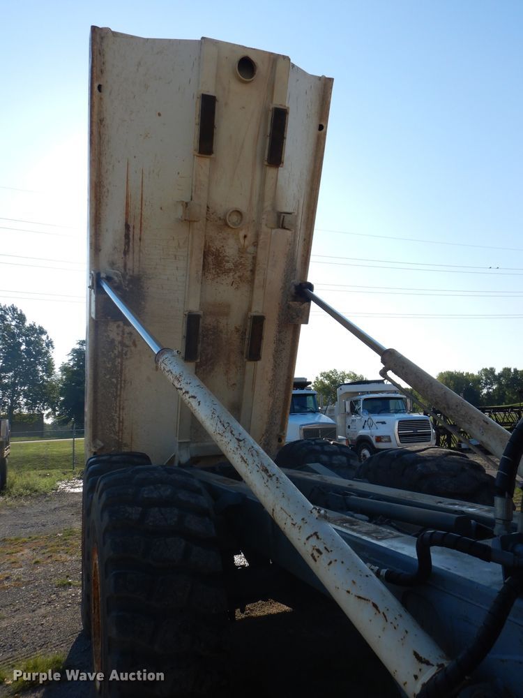 image for item DE2389 2001 Terex TA27 articulated haul truck