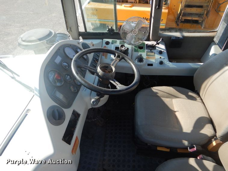 image for item DE2390 1999 Terex TA27 articulated haul truck