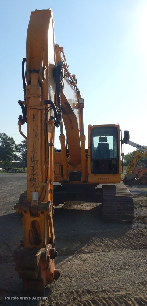 image for item DE2391 2006 Hyundai Robex 210LC-7 excavator
