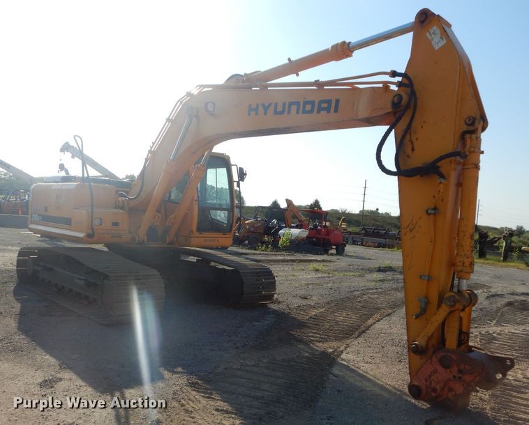 image for item DE2391 2006 Hyundai Robex 210LC-7 excavator
