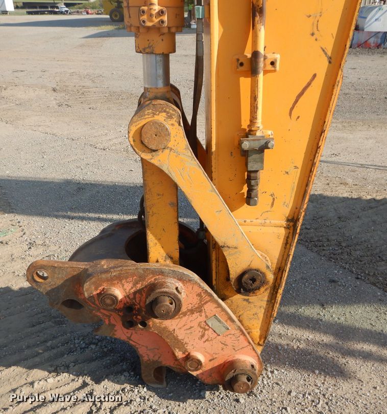 image for item DE2391 2006 Hyundai Robex 210LC-7 excavator