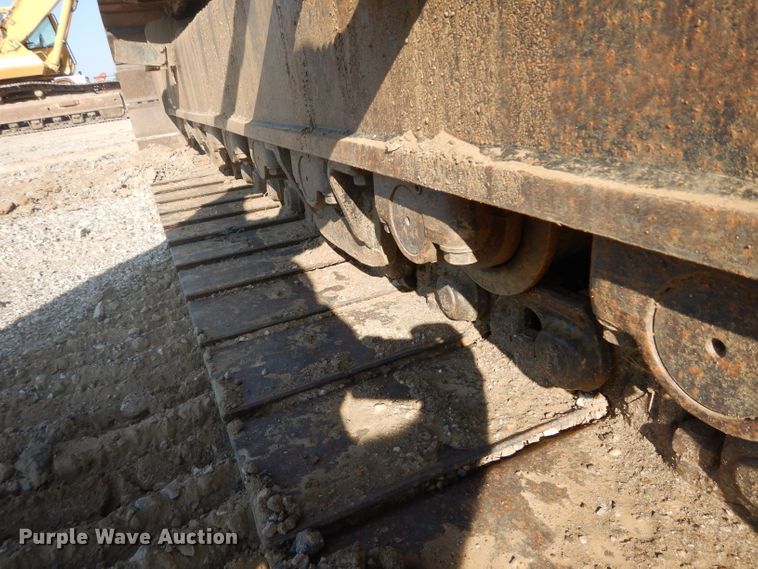 image for item DE2391 2006 Hyundai Robex 210LC-7 excavator